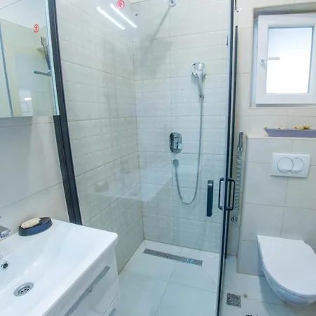 Apartment - With Parking Garage Mostar