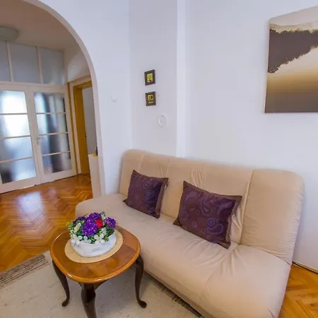 Apartment - With Parking Garage Mostar