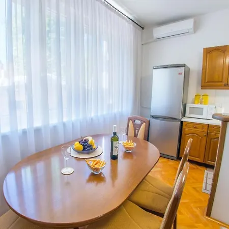 - With Parking Garage * Mostar